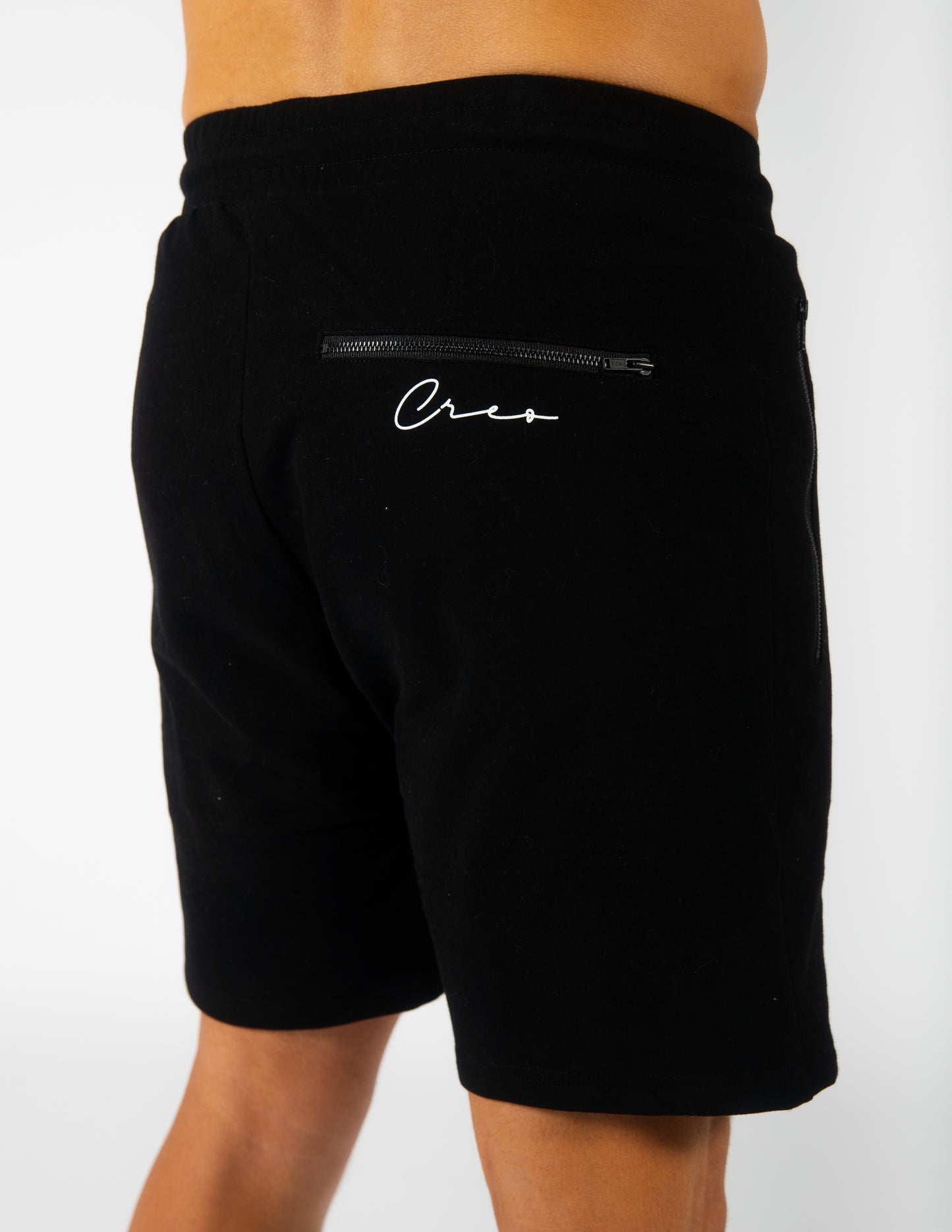 Essentials Shorts - Black